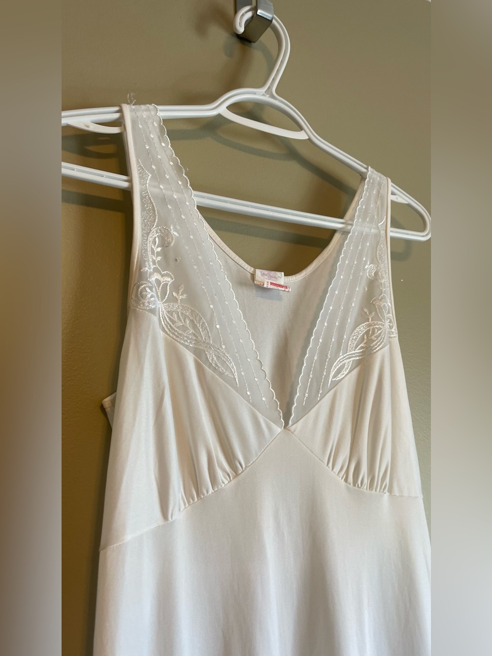 Vintage 1970’s Union Tag LovLee Embroidered Mesh Feature Nylon Maxi Slip Dress - Picture 2 of 11